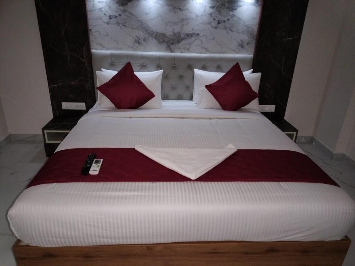 Mayuri Residency Hotel Attibele Exterior foto